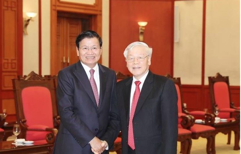 Vietnam, Laos continue to cultivate and reinforce special solidarity